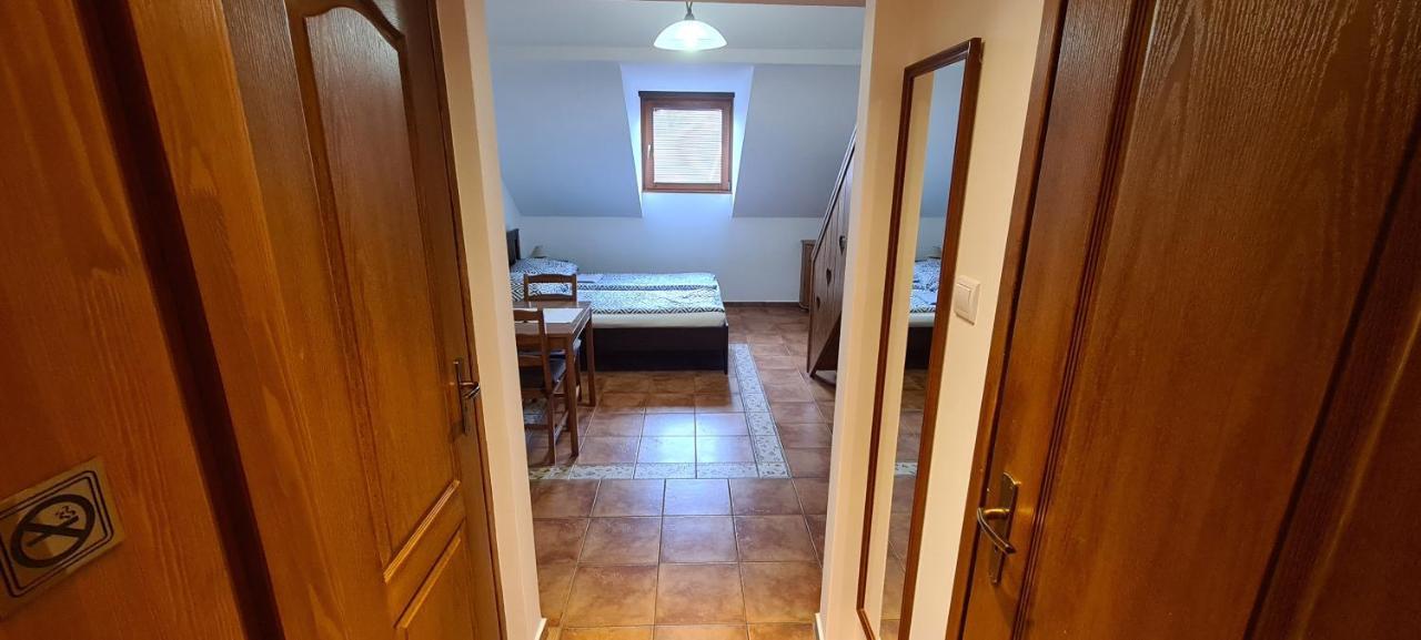Gyulai Fuerdoe Apartman Экстерьер фото
